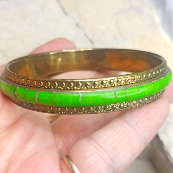 Vintage Jewelry - Rare Vintage Green Turquoise on Brass bangle bracelet